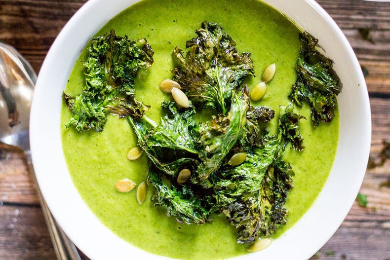 Green goddess broccoli soup