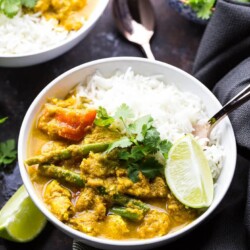 Healthy Chicken Tikka Masala Rice Bowls