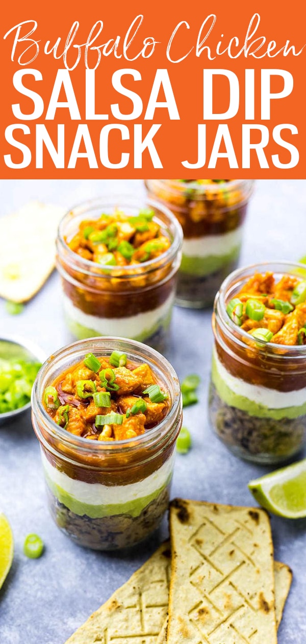 TheseMini 5-Layer Buffalo Chicken Salsa Dip Jars are the perfect grab and go snack for busy days - refried black beans, guacamole, sour cream, salsa and buffalo chicken for the win! #salsadip #masonjar #mealprep #healthysnack
