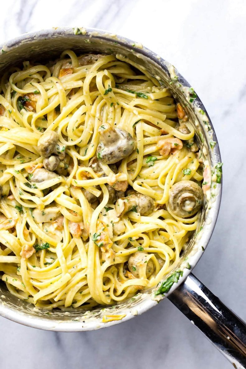 This Linguine Chicken Tetrazzini is a delicious and luxurious pasta dish filled with roasted garlic mushrooms, bruschetta, fresh parsley and grilled chicken!