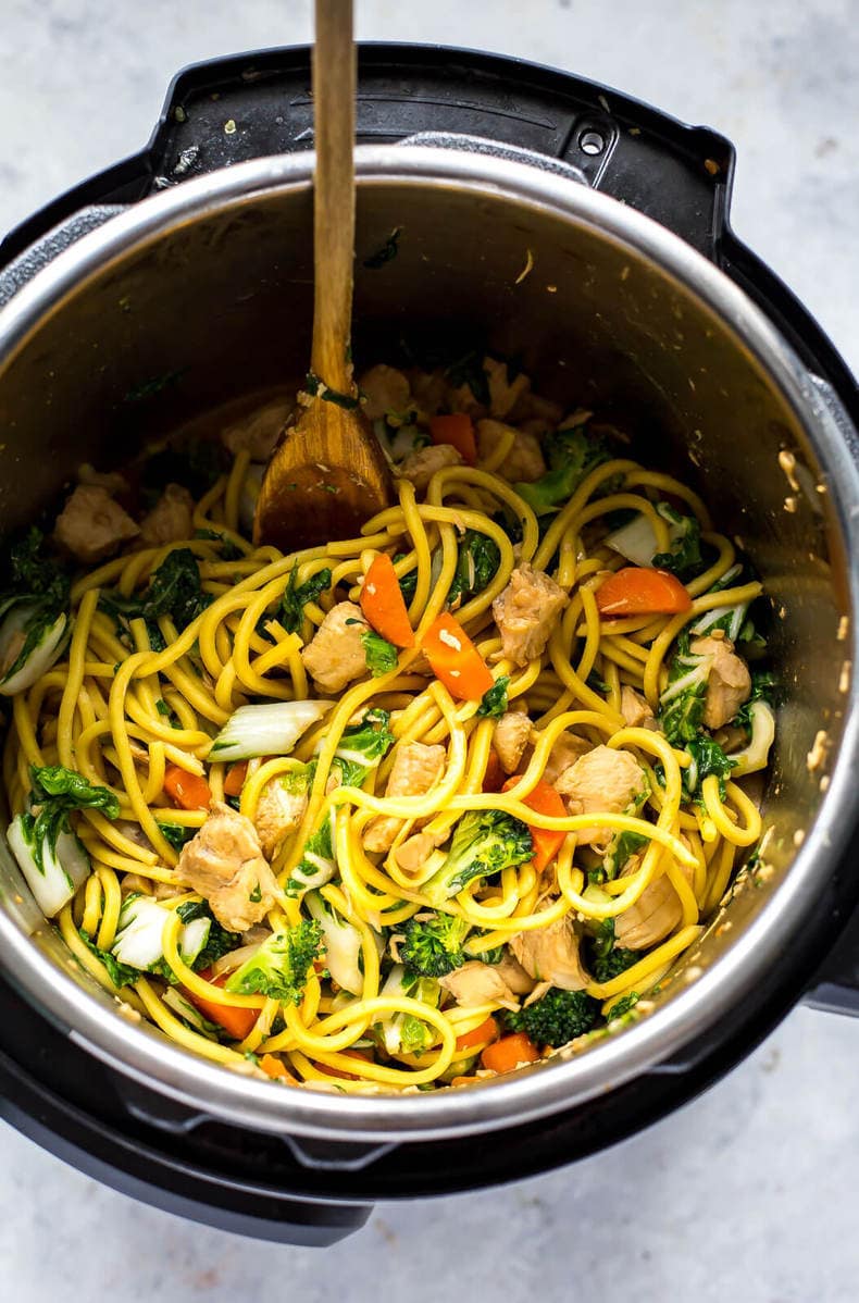 Instant Pot Yakisoba Noodle Bowls