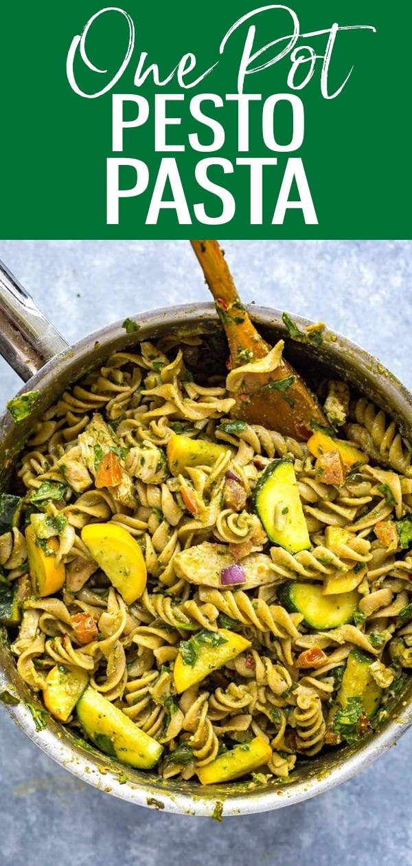 This Whole Wheat Summer Pesto Meal Prep Pasta is the perfect one pot meal for batch cooking during a busy workweek! Perfect for lunch or dinner, you'll love this pasta! #mealprep #pestopasta