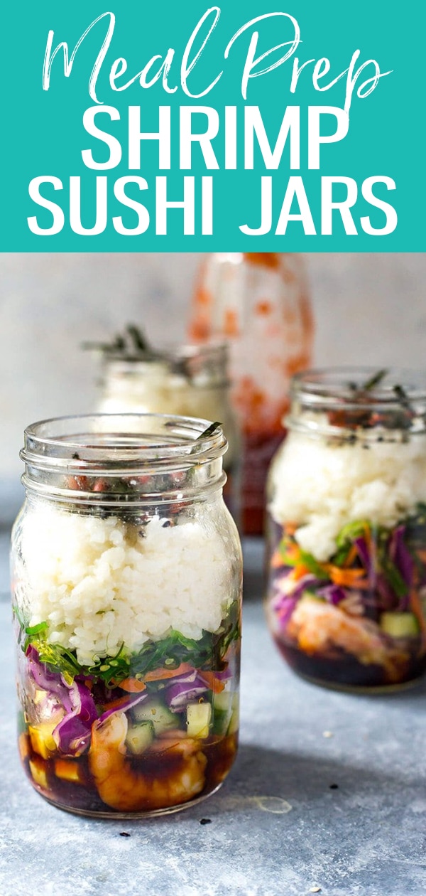 These Dynamite Shrimp Sushi Jars are the perfect grab and go lunch, filled with all the flavours of your favourite sushi roll along with seaweed salad! #shrimp #sushijars #masonjar #mealprep