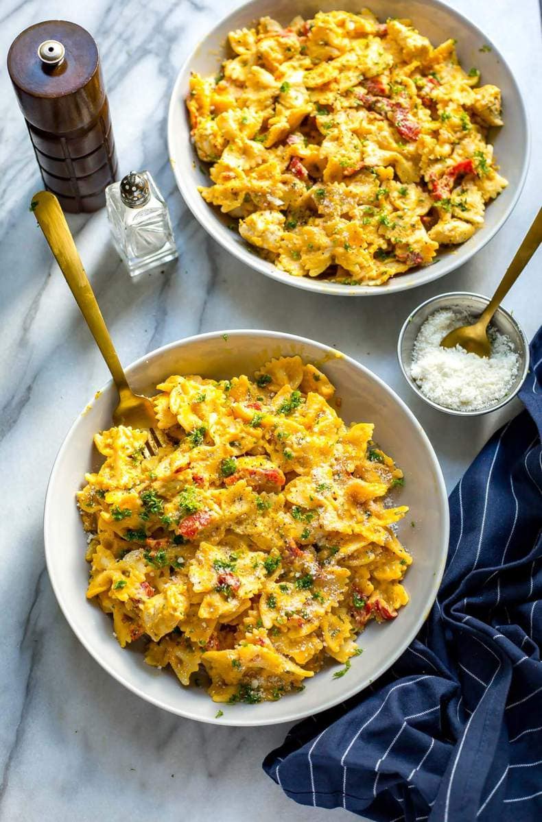 Healthy One Pot Pumpkin Alfredo