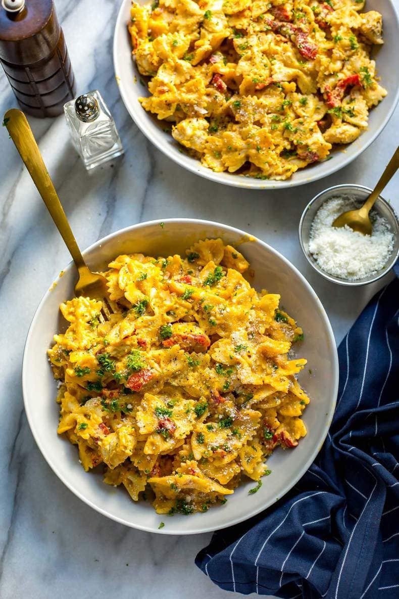 Healthy One Pot Pumpkin Alfredo