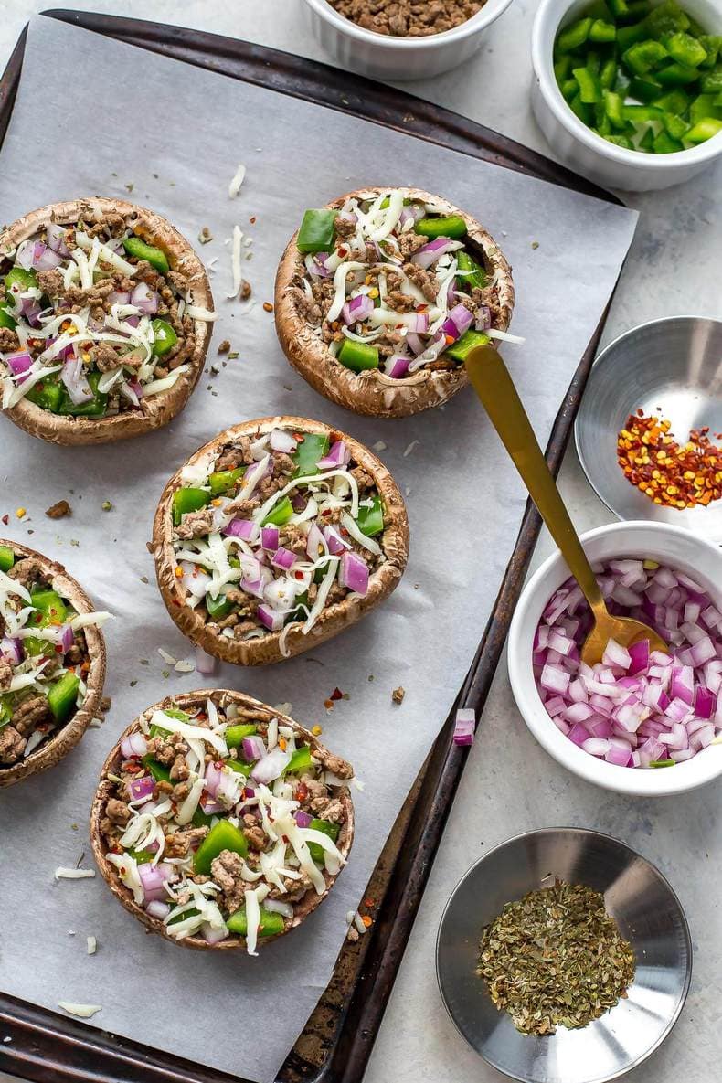 Easy Pizza Stuffed Portobello Mushrooms