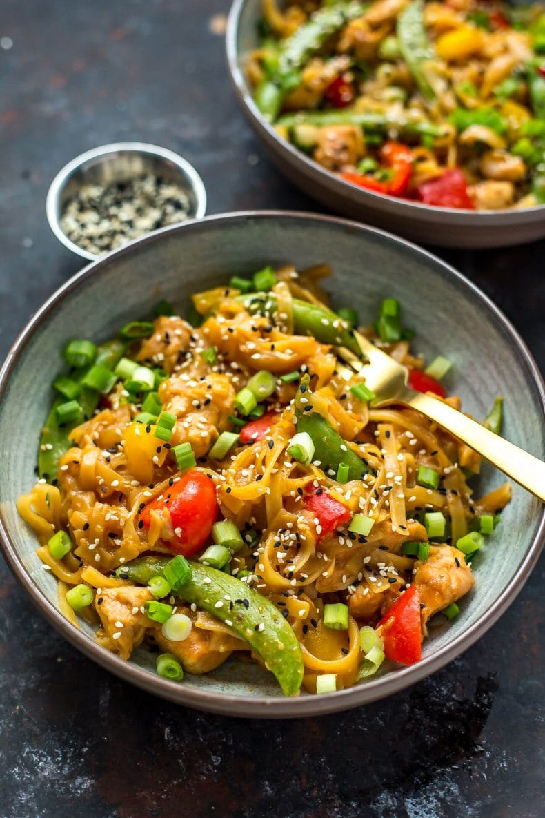 Instant Pot Honey Sesame Chicken Noodle Bowls