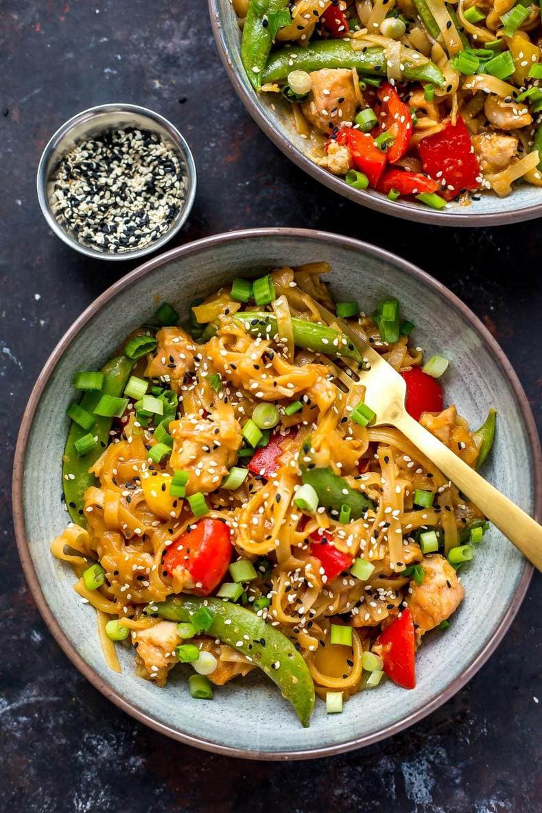 Instant Pot Honey Sesame Chicken Noodle Bowls 