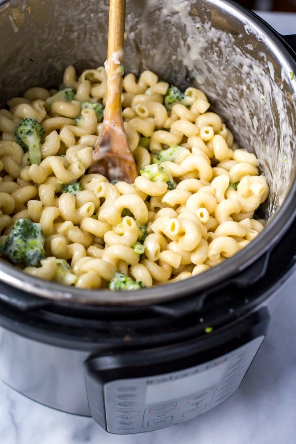 Healthy Mac and Cheese {Instant Pot or Stovetop} The Girl on Bloor