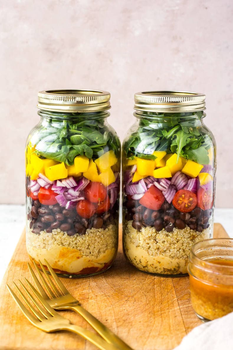 The Best Veggie Mason Jar Salad {Two Ways!} The Girl on Bloor