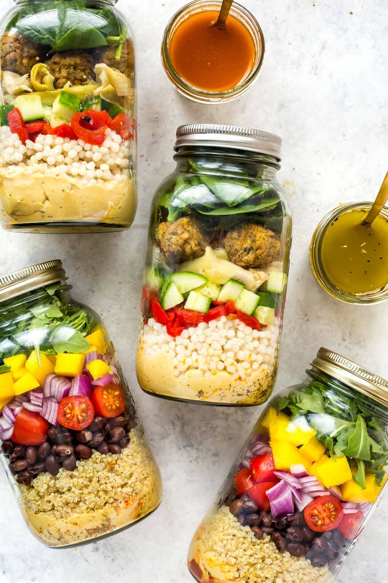 The Ultimate Vegetarian Mason Jar Salad