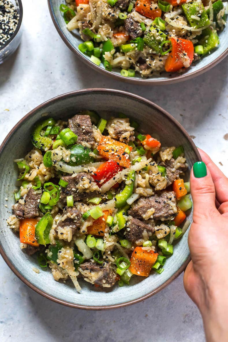 Peanut Chicken Meal Prep Bowls {Low-Carb} - The Girl on Bloor