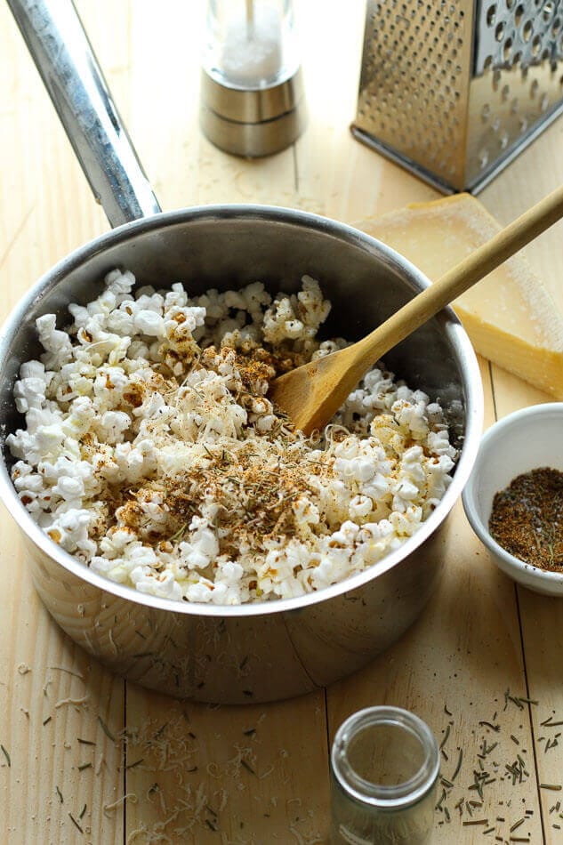 Power Quick Pot Garlic Parmesan Popcorn - Easy Recipe