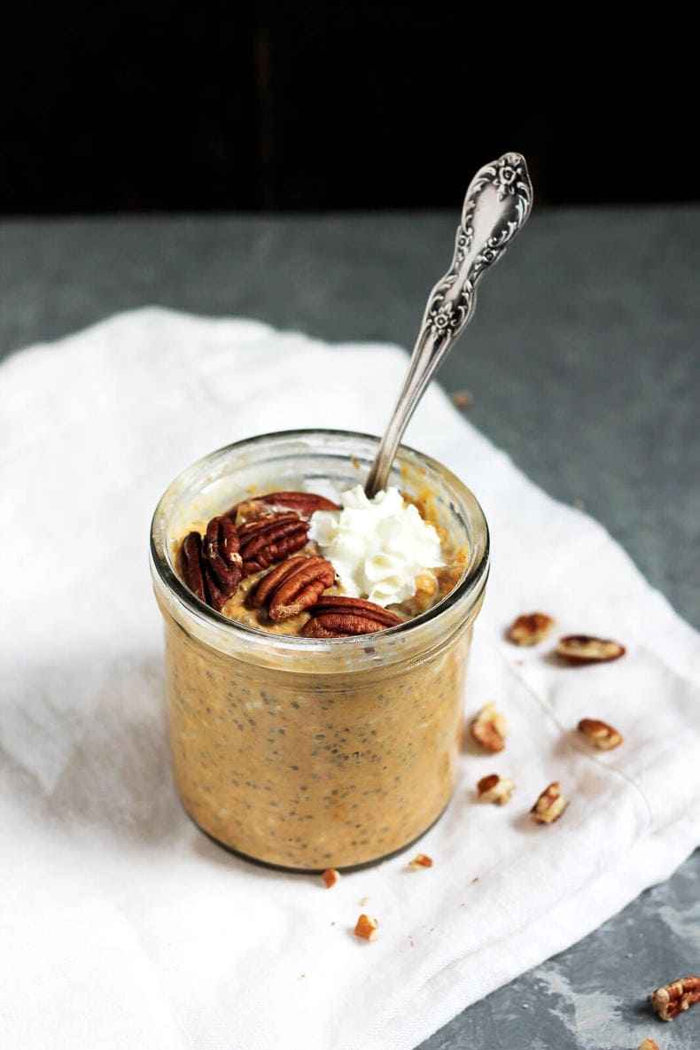 pumpkin pie overnight oats with chia