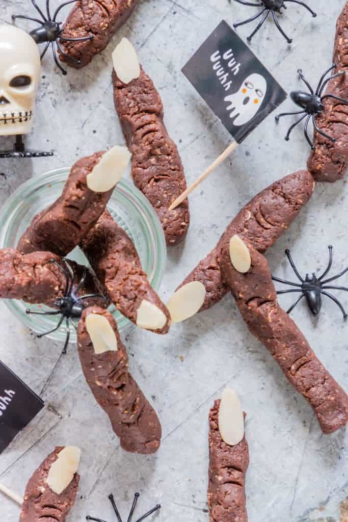 Halloween Zombie Finger Cookies