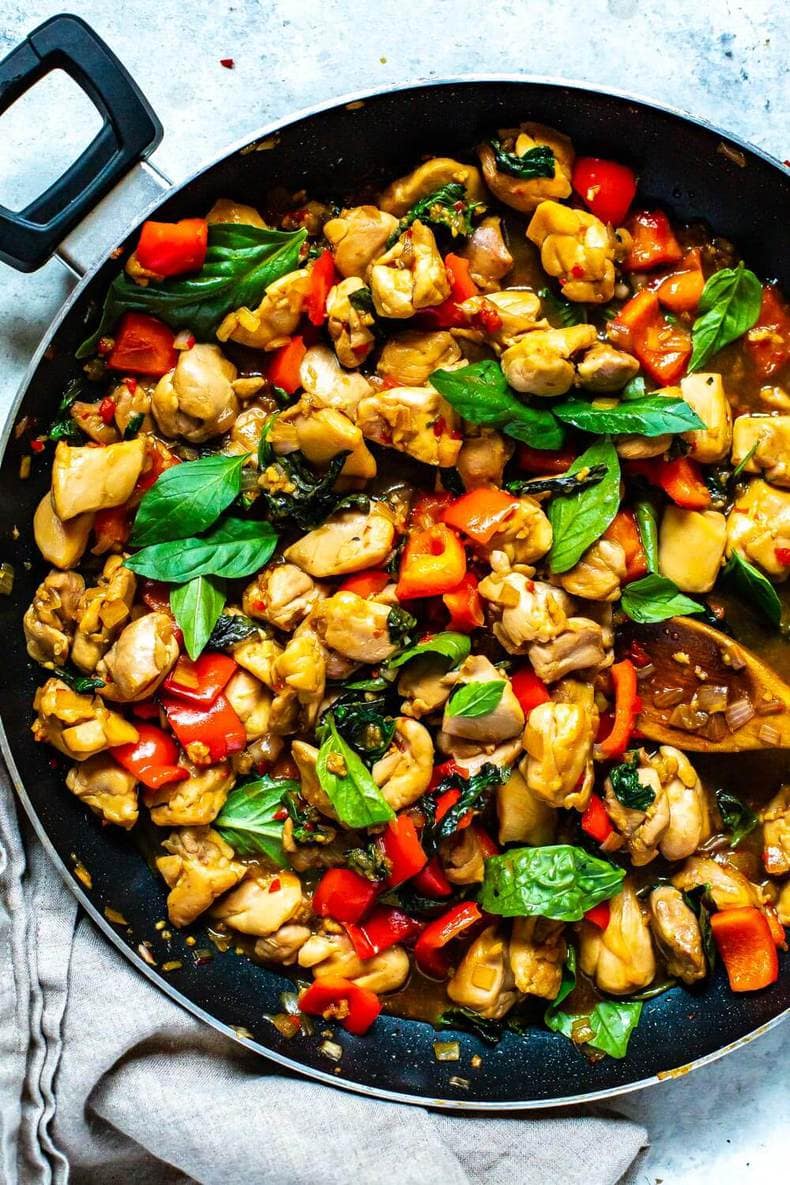 Meal Prep Thai Basil Chicken - The Girl on Bloor