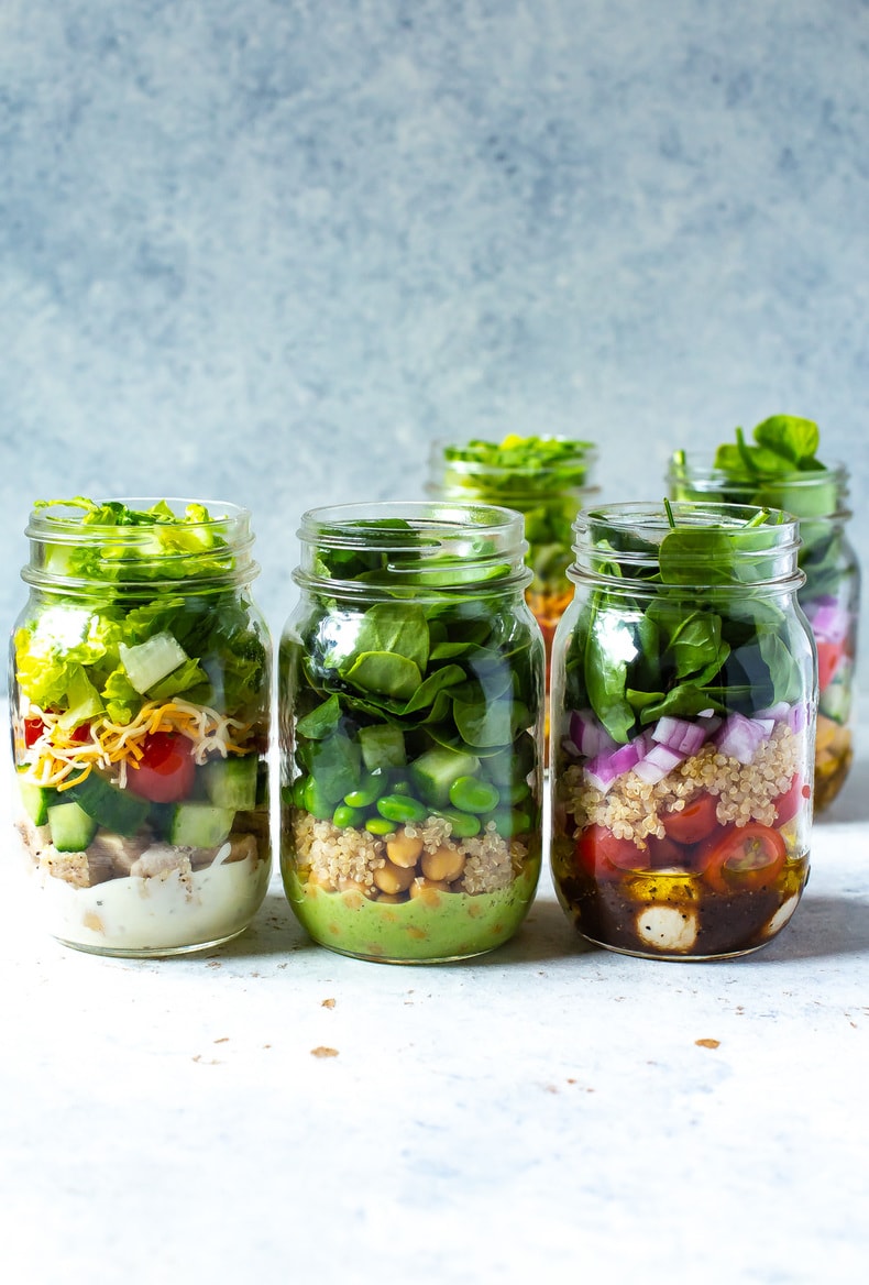 5 Mix & Match Mason Jar Salad Recipes {Healthy Lunches}