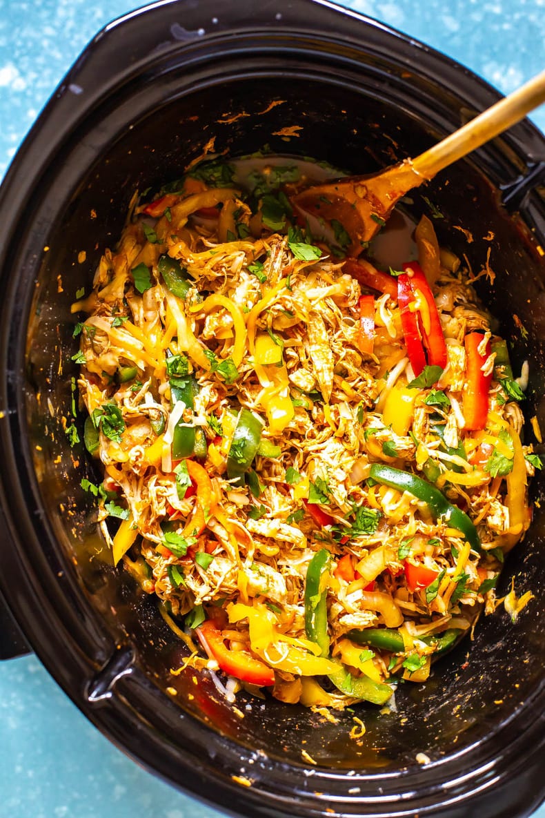 The Easiest Crockpot Chicken Fajitas The Girl On Bloor