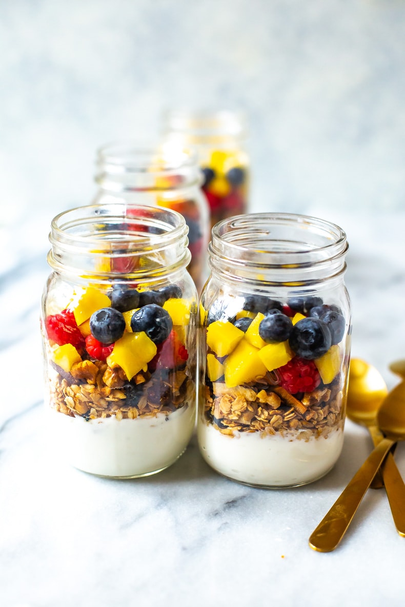 Parfait Breakfast Meal Prep - 5 Minute Breakfast - Savor + Savvy