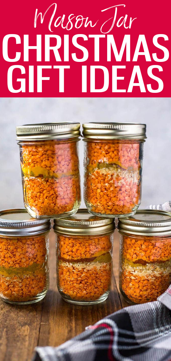 This Curried Lentil Soup in a Jar is an affordable homemade gift idea - read on for more mason jar gifts that are perfect for the holidays! #masonjar #christmasgifts