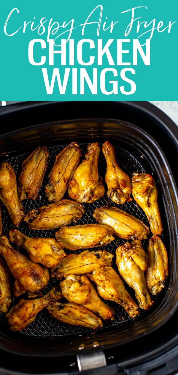 These Extra Crispy Air Fryer Chicken Wings are a healthier version of deep fried wings, & they taste like they're straight from a restaurant! #airfryer #chickenwings