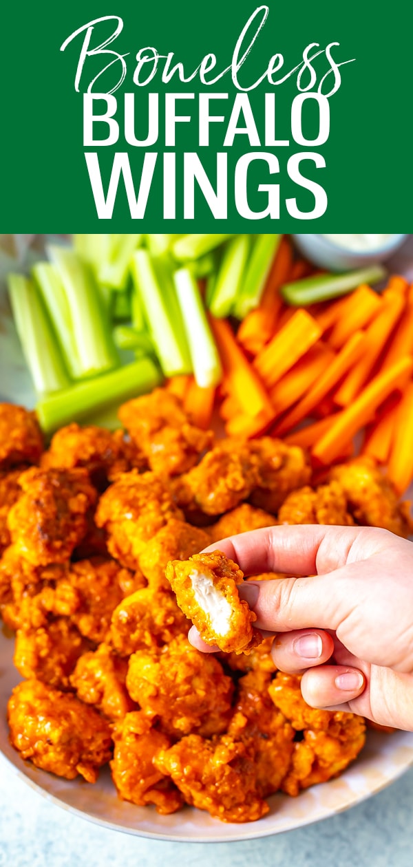 Here's how to make Boneless Wings super easily. Tossed in delicious buffalo-BBQ sauce, they're the perfect restaurant copycat! #bonelesswings #buffalowings