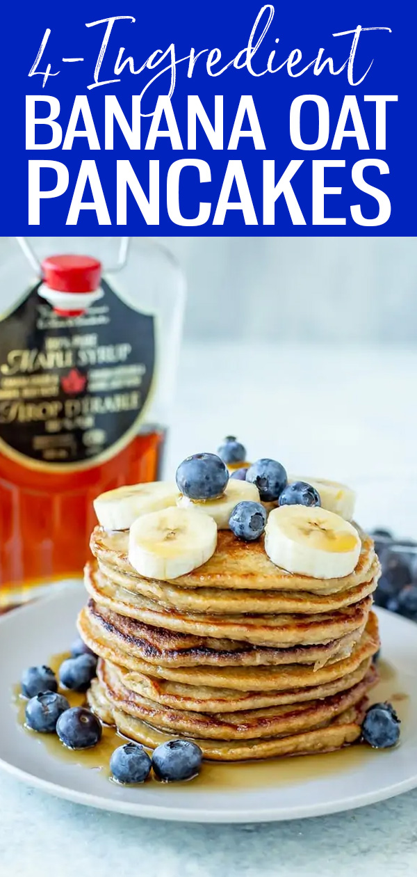 These Healthy Banana Oat Pancakes are a great way to start your day and the perfect meal prep breakfast – all you need are five ingredients! #bananaoat #pancakes
