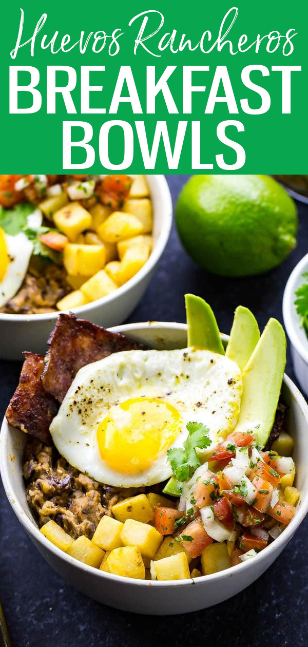 These Huevos Rancheros Breakfast Bowls are a delicious brunch idea made healthier – they’re also great for your weekly meal prep! #huevosrancheros #breakfastbowls