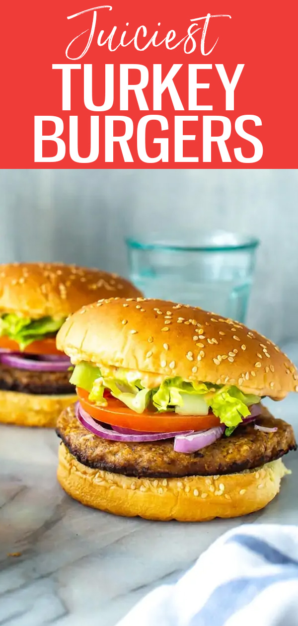 This is the Best & Juiciest Turkey Burger Recipe. It’s super healthy and packed with flavour – add your fave toppings and some secret sauce! #turkeyburger #mealprep