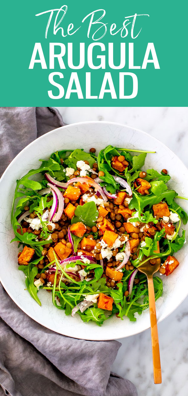 Inspired by Aroma Espresso Bar, this is the BEST Arugula Salad - it features lentils, sweet potatoes, and lemon-olive oil dressing. You can meal prep it, too! #arugulasalad #masonjarsalad