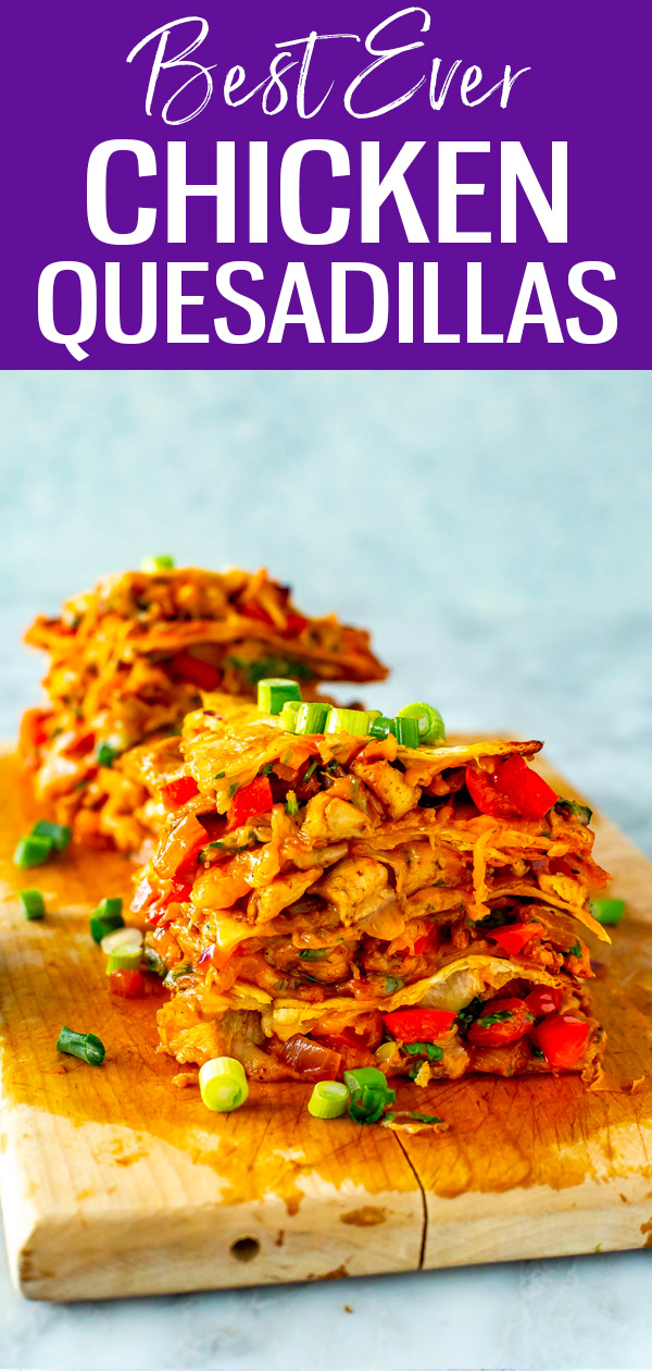 These are the best chicken quesadillas on the internet, with tender sliced chicken, bell peppers, red onion and tex mex cheese. #chicken #quesadilla