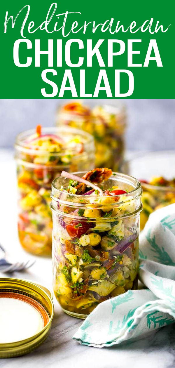 These Mediterranean Chickpea Salad Jars with artichokes and sun-dried tomatoes are the perfect plant-based lunch and are great for meal prep! #chickpea #masonjarsalad