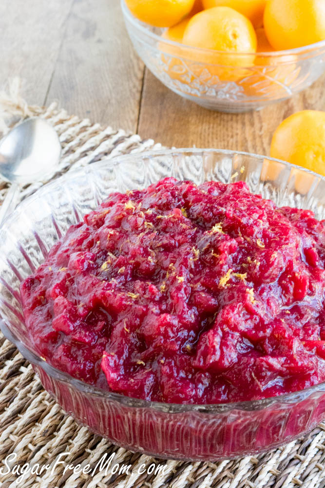 Keto cranberry sauce