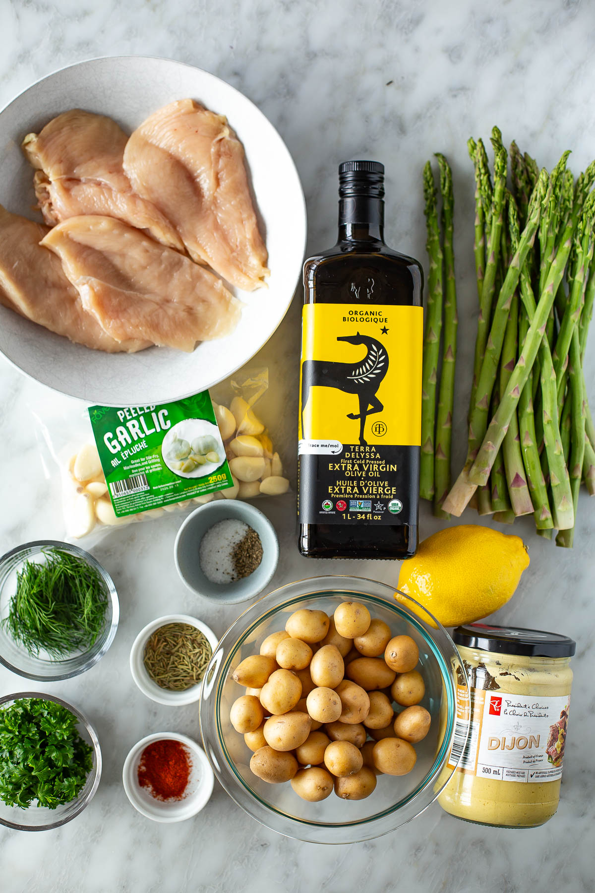 Sheet pan chicken and asparagus ingredients