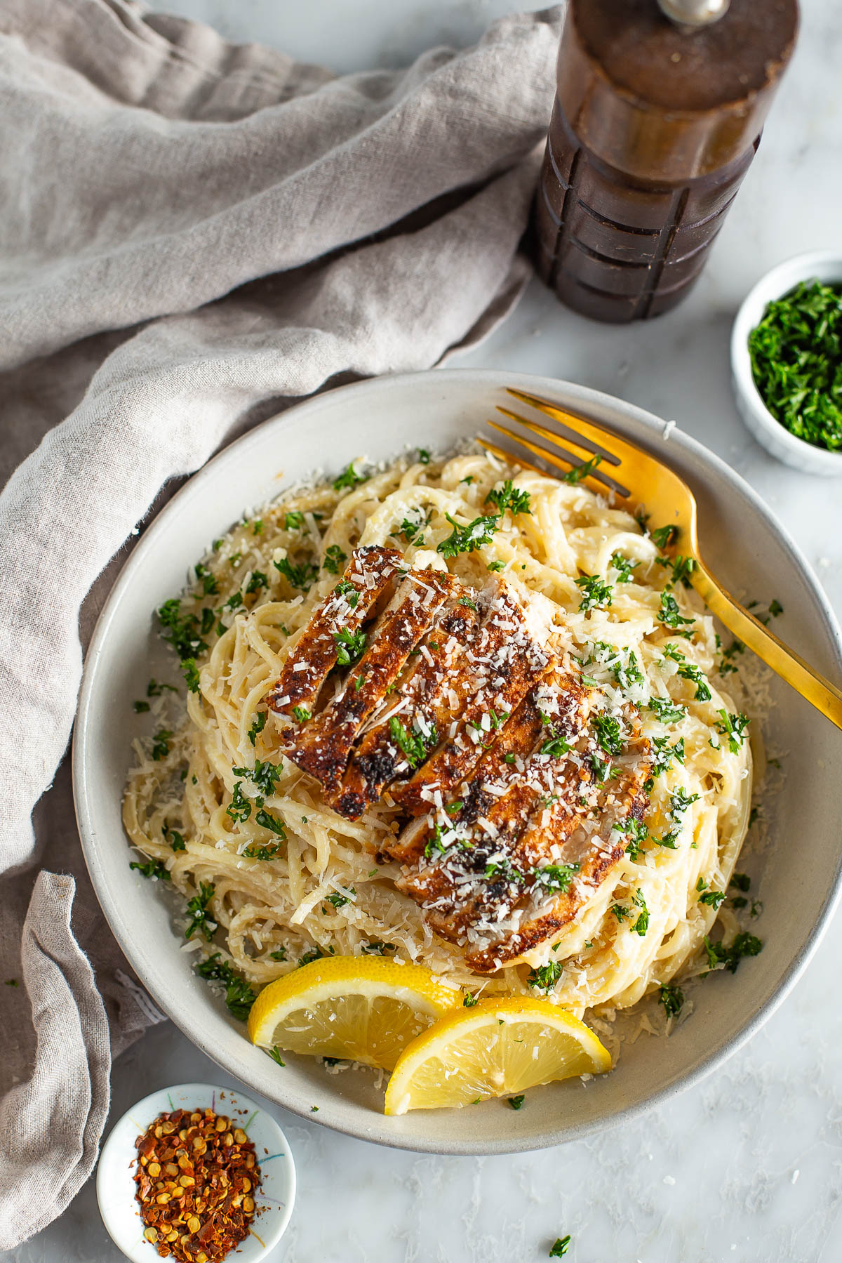 Creamy lemon chicken pasta